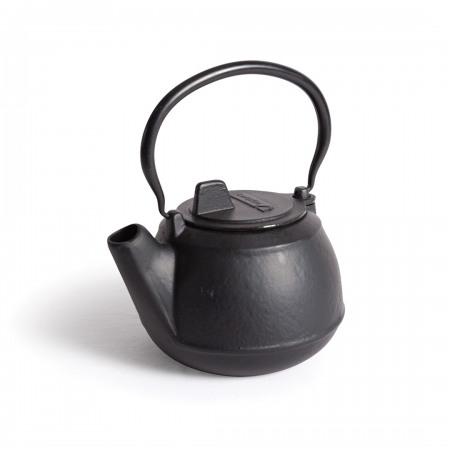 CAMPFIRE KETTLE CAST IRON 1.9L (2 Quart)